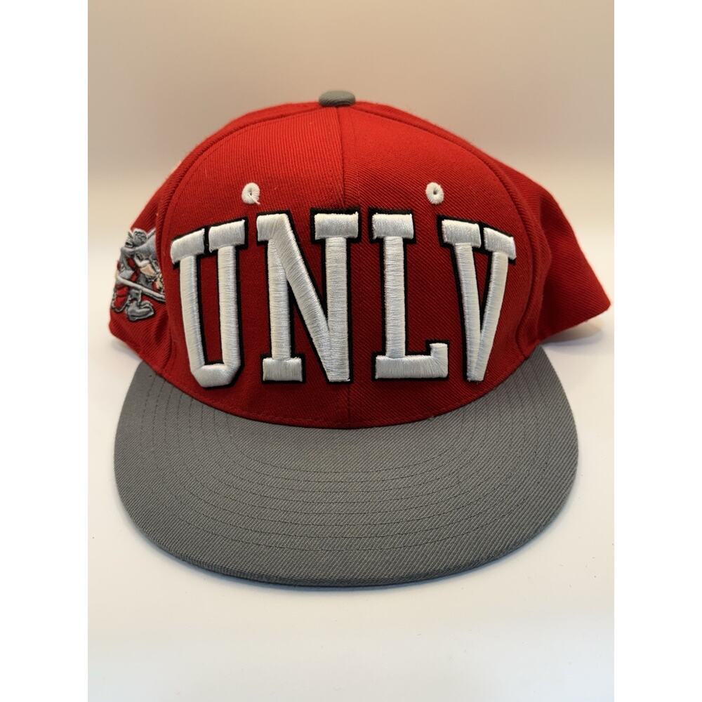 UNLV‎ Rebels Zephyr Snapback Hat Red Gray NCAA College Baseball Cap Adjustable